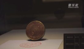 扫描二维码